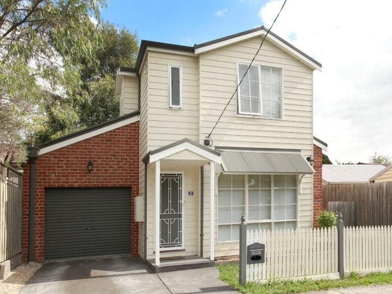 8 Tunstall Avenue, Nunawading VIC 3131