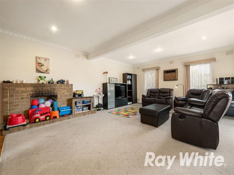 12 Andrew Street, Vermont VIC 3133