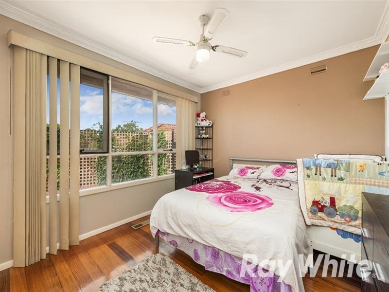 12 Andrew Street, Vermont VIC 3133