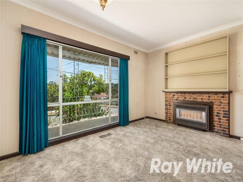 29 Eram Road, Box Hill North VIC 3129
