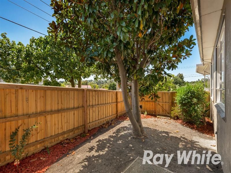29 Eram Road, Box Hill North VIC 3129