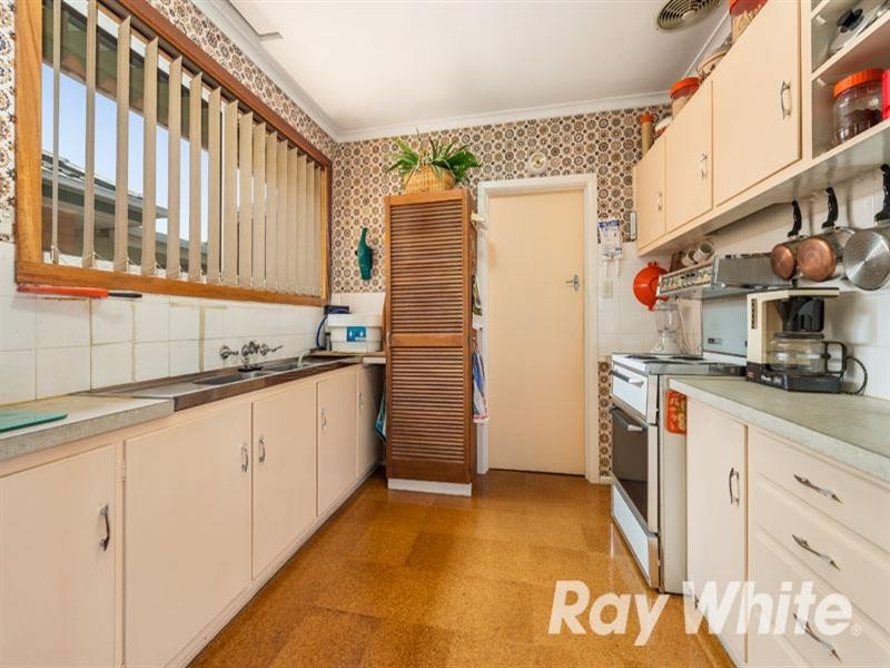 5 Troy Court, Forest Hill VIC 3131