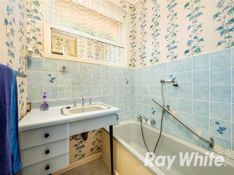 5 Troy Court, Forest Hill VIC 3131