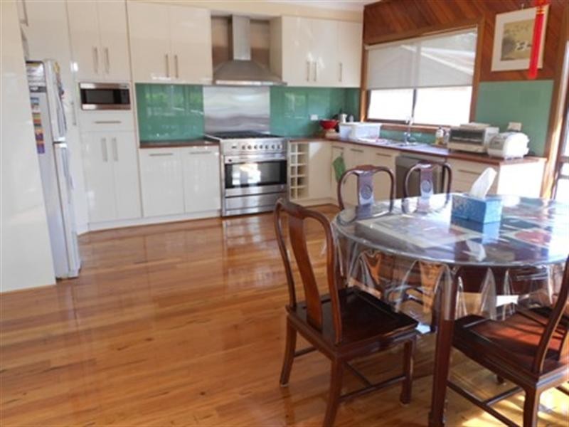 9 Lee Ann Street, Blackburn South VIC 3130