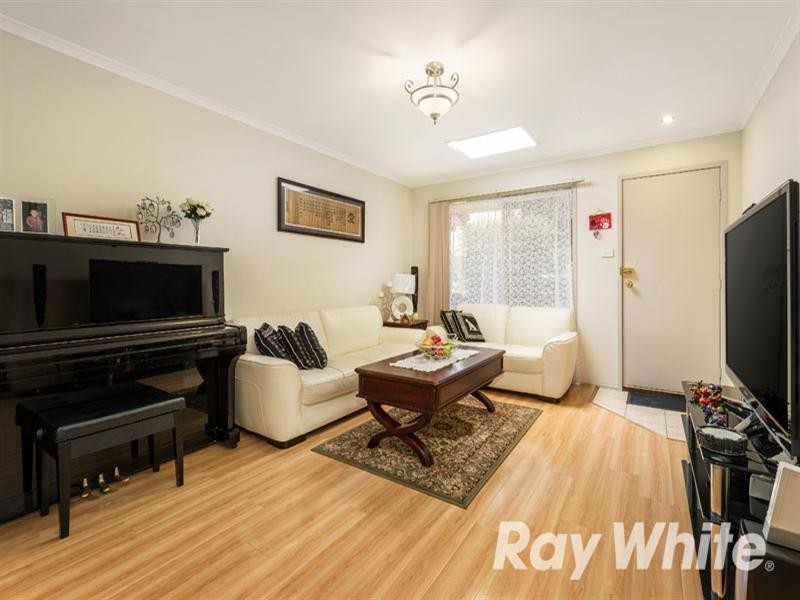 15 Lyell Walk, Forest Hill VIC 3131