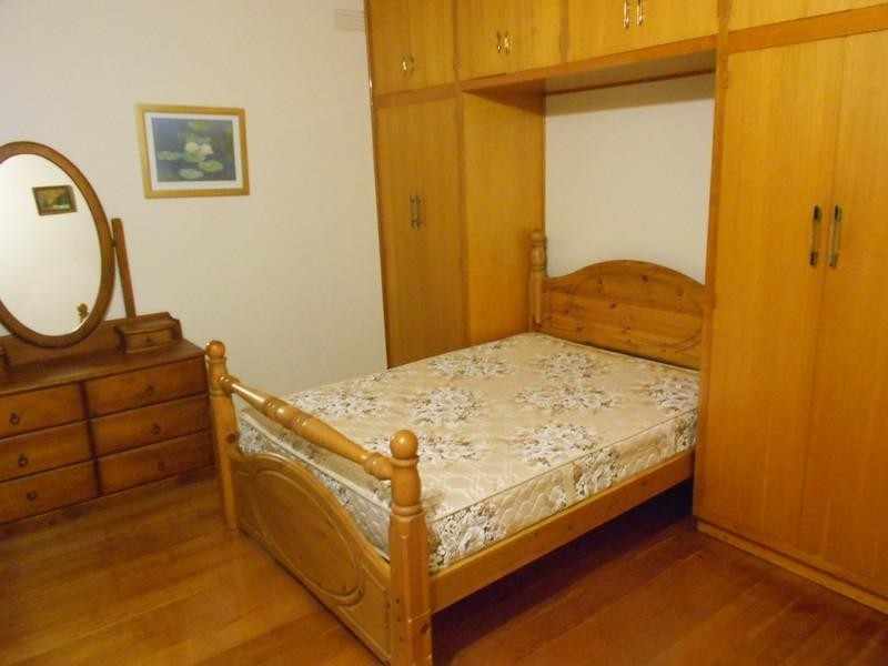 10 Romoly Drive, Forest Hill VIC 3131