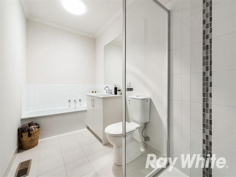 1A Third Avenue, Box Hill North VIC 3129