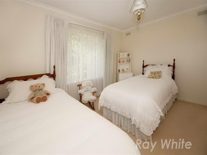 6 Burdon Court, Forest Hill VIC 3131