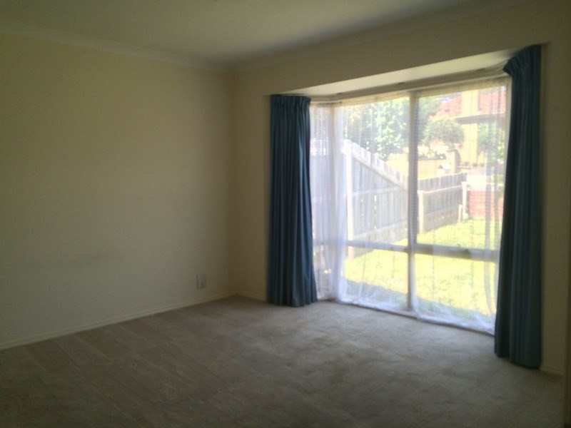 25 Summit Road, Burwood VIC 3125