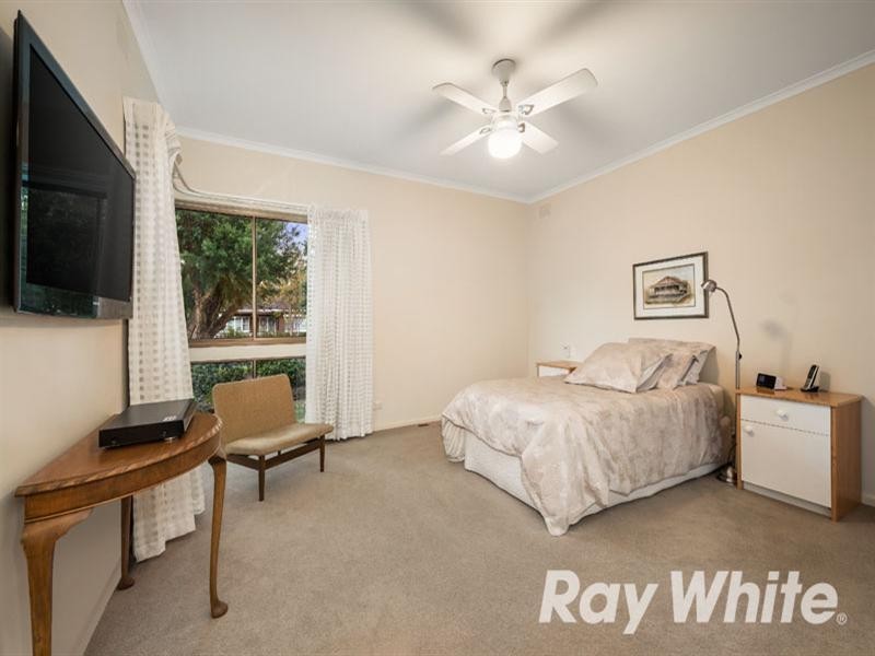 4 Handel Court, Blackburn VIC 3130