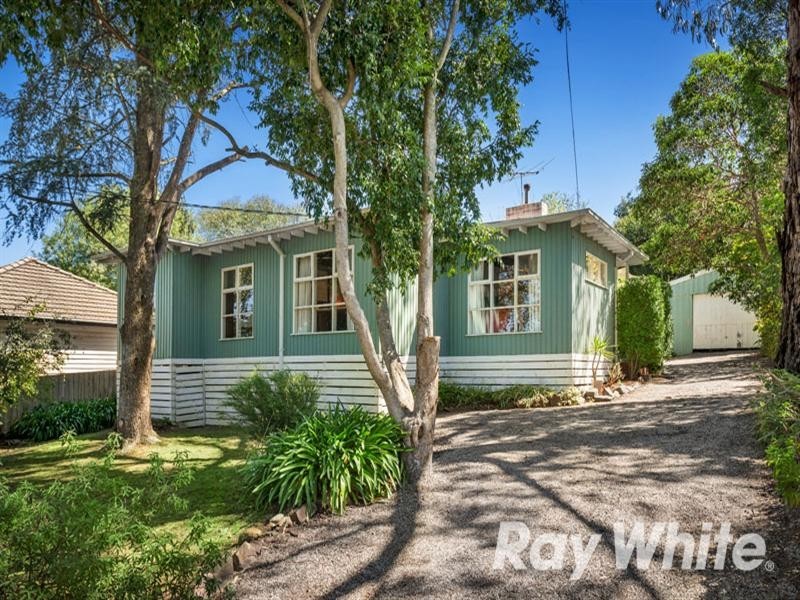 10 Kingsclere Street, Vermont VIC 3133