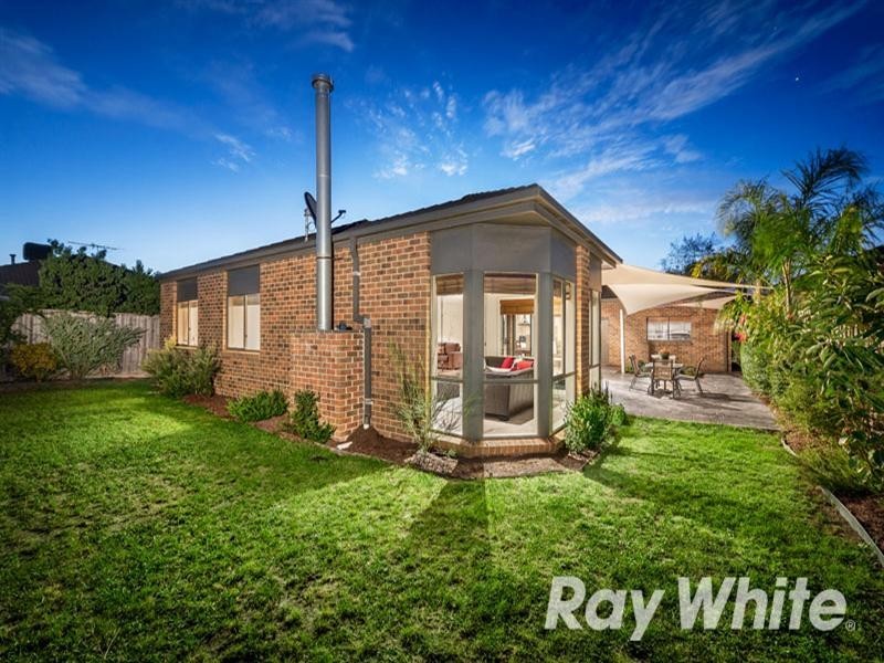 7 Chablis Close, Croydon VIC 3136