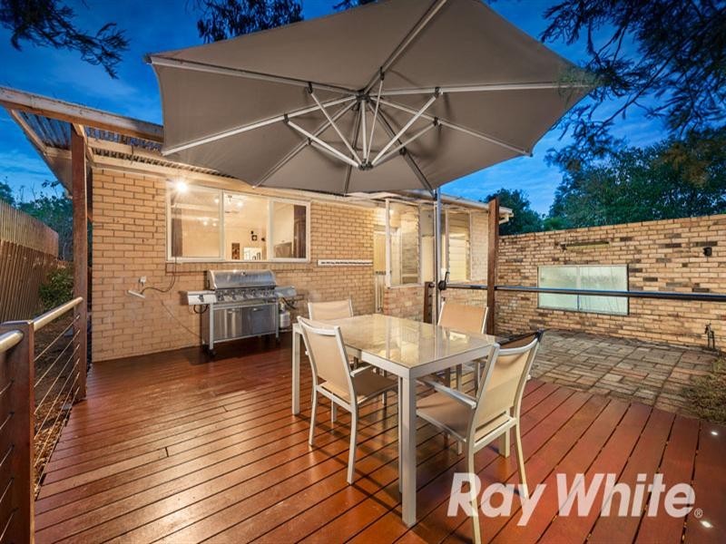 2 Junction Road, Blackburn North VIC 3130