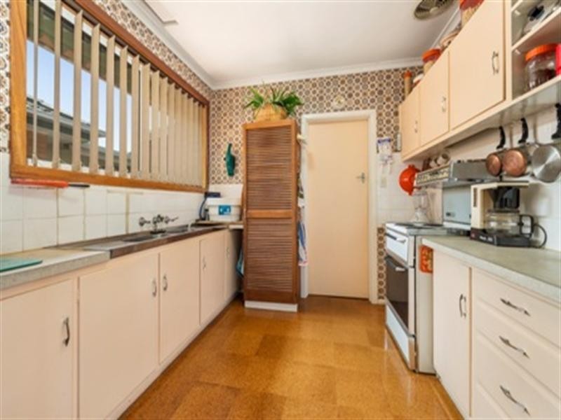 5 Troy Court, Forest Hill VIC 3131