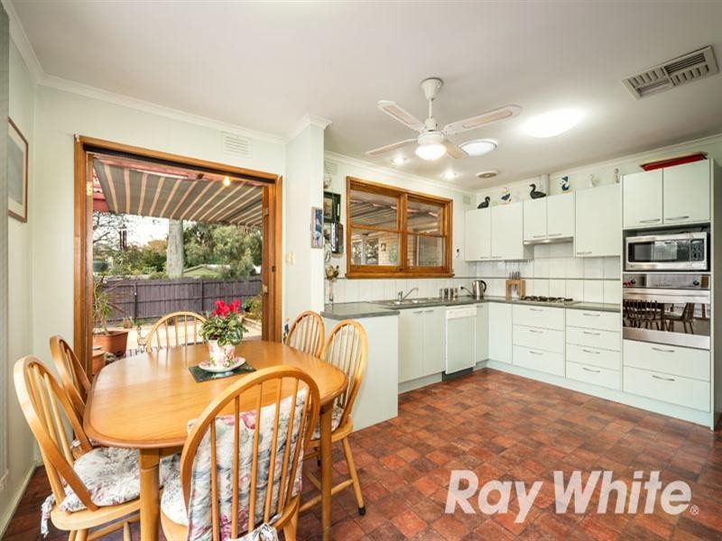 9 Fairlane Court, Blackburn North VIC 3130