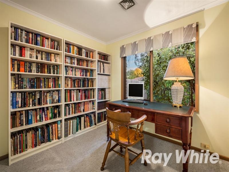 51 Bond Avenue, Blackburn South VIC 3130