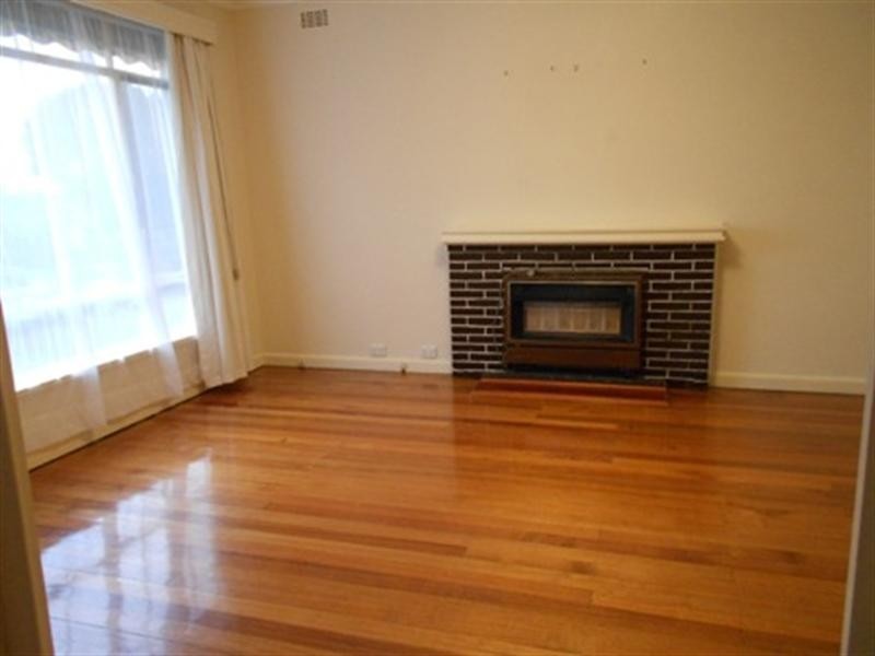 9 Majtlis Street, Blackburn North VIC 3130