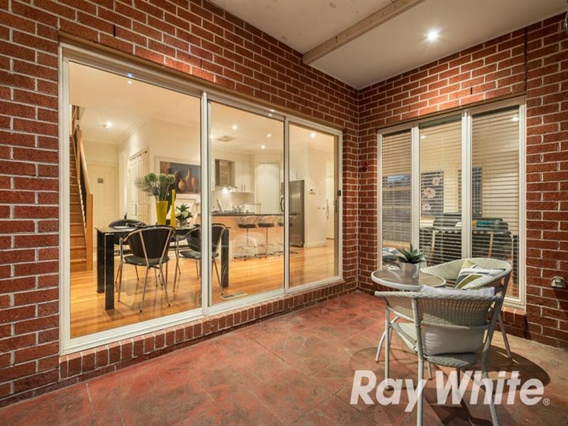 1/4-6 Roger Street, Doncaster East VIC 3109