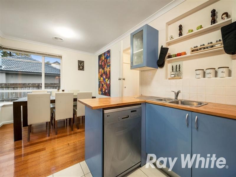 1/17 Park Close, Vermont VIC 3133
