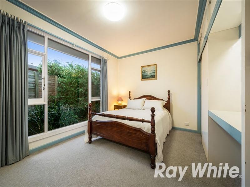 19 Bond Avenue, Blackburn South VIC 3130