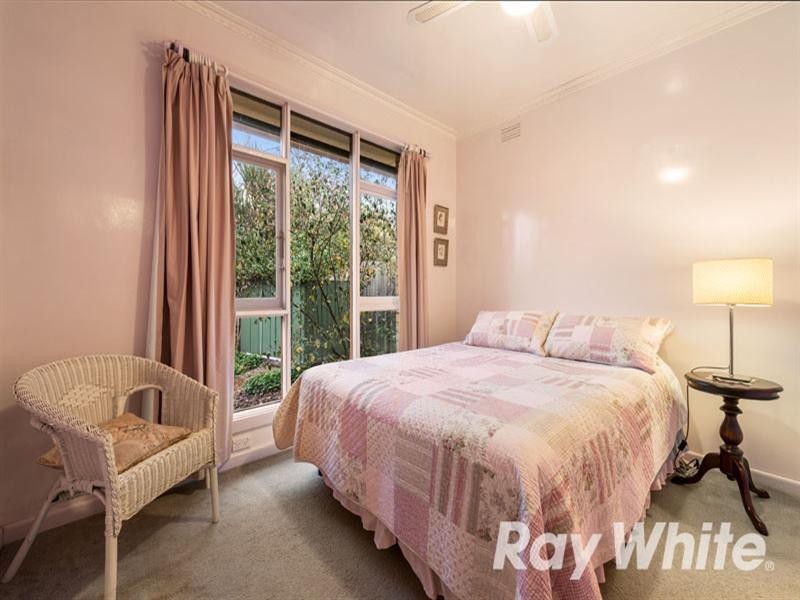 19 Bond Avenue, Blackburn South VIC 3130