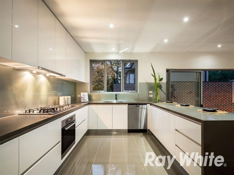 73 Peter Street, Box Hill North VIC 3129