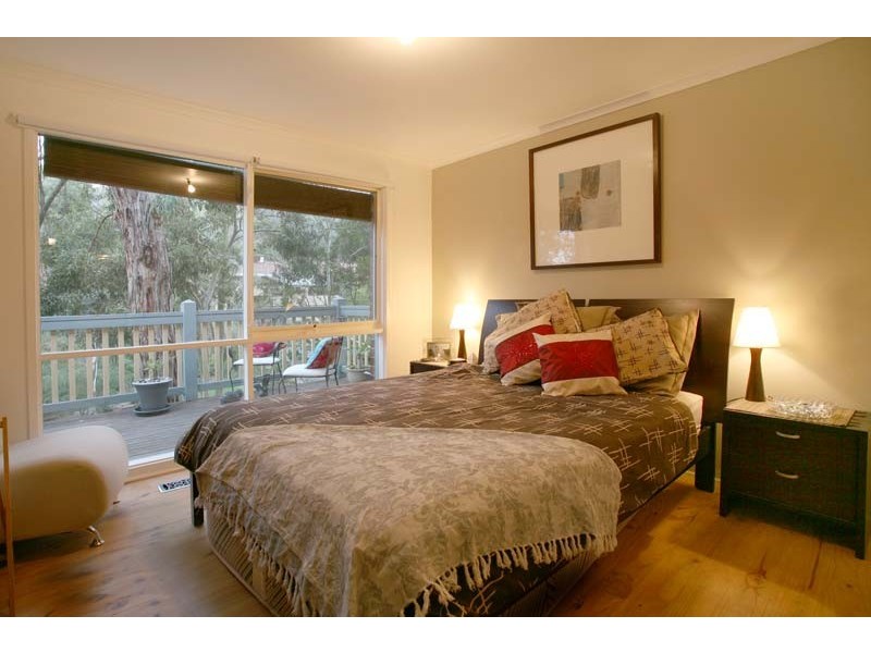 33 Lynette Avenue, Warrandyte VIC 3113