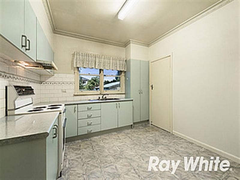 68 Surrey Road, Blackburn North VIC 3130
