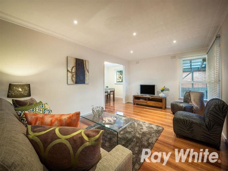 6 Newhaven Road, Burwood East VIC 3151