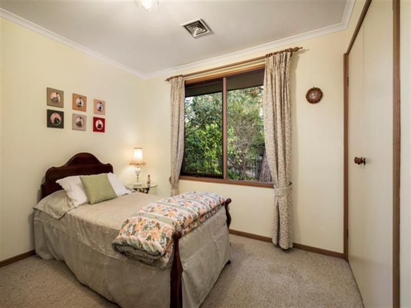 51 Bond Avenue, Blackburn South VIC 3130
