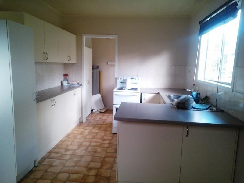 136 Railway Parade, Woodridge QLD 4114