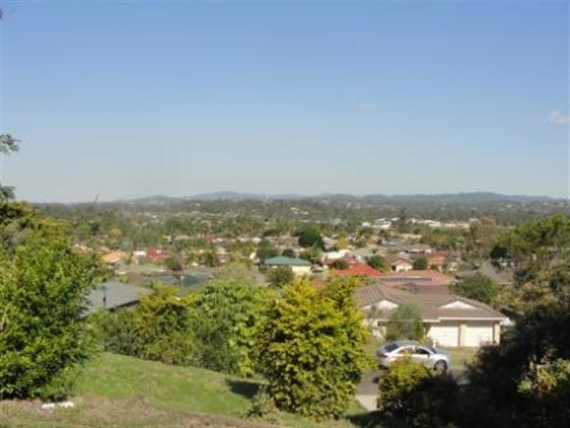 23 Tahan Crescent, Tanah Merah QLD 4128