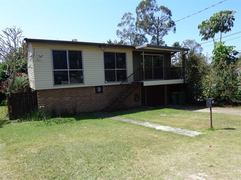 9 Dawson Street, Woodridge QLD 4114