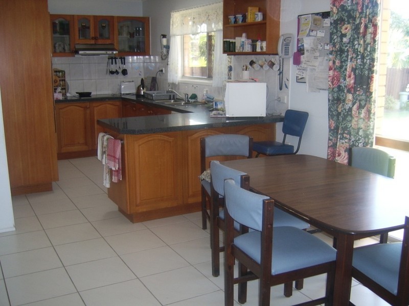 24 Hawdon Crescent, Springwood QLD 4127