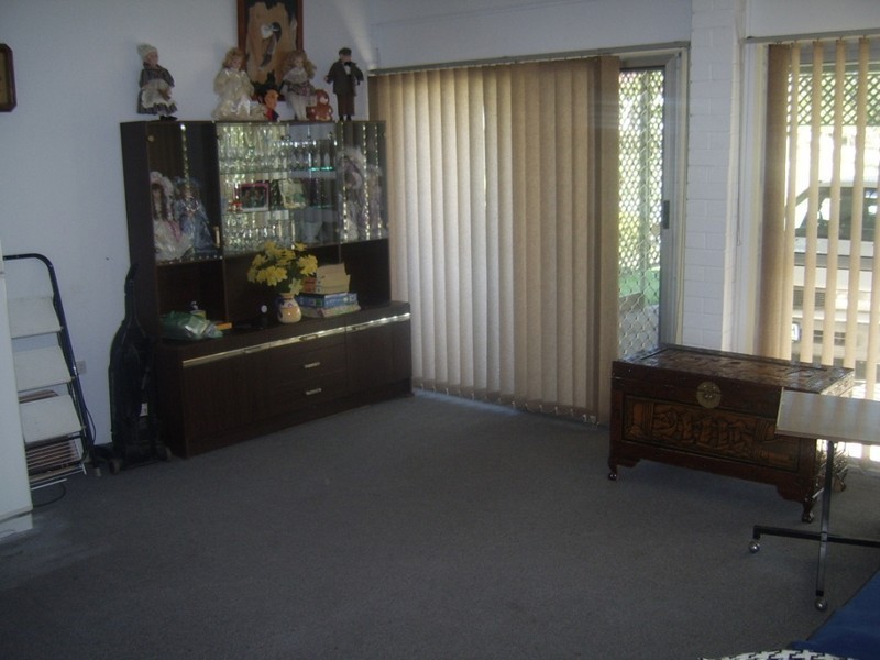 24 Hawdon Crescent, Springwood QLD 4127