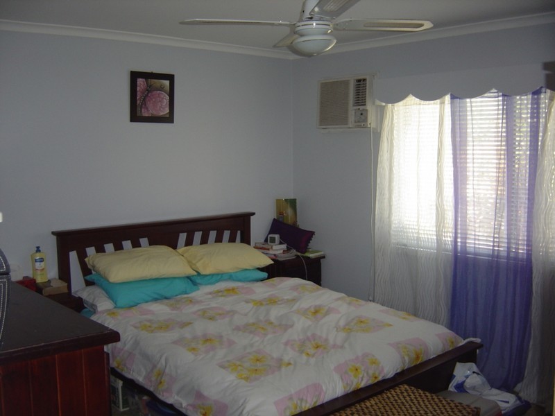 10 Shannon Street, Crestmead QLD 4132