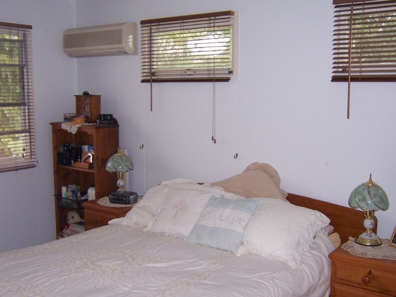 5 Linda Street, Kingston QLD 4114