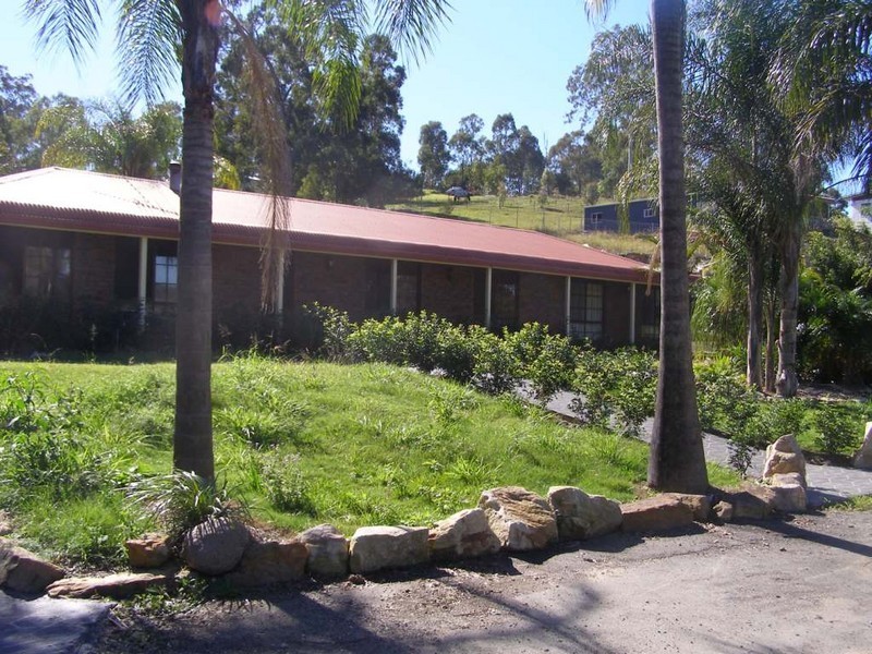 13 Castile Crescent, Holmview QLD 4207