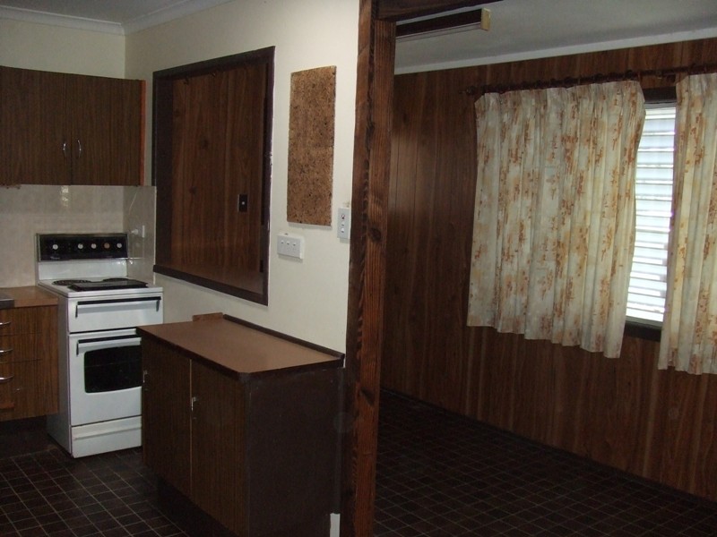 16 Shannon Street, Woodridge QLD 4114