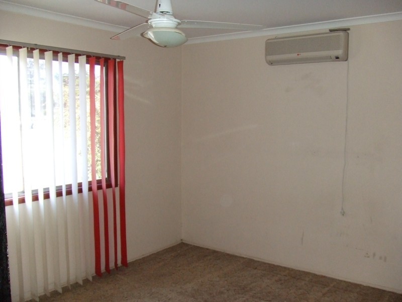 16 Shannon Street, Woodridge QLD 4114