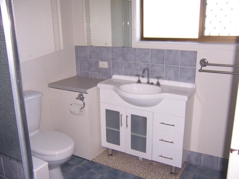 4/13 Blackwood Road, Logan Central QLD 4114