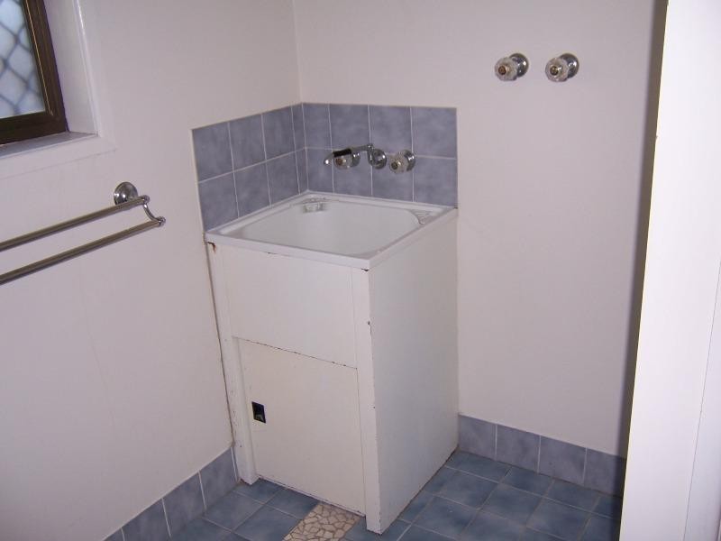 4/13 Blackwood Road, Logan Central QLD 4114