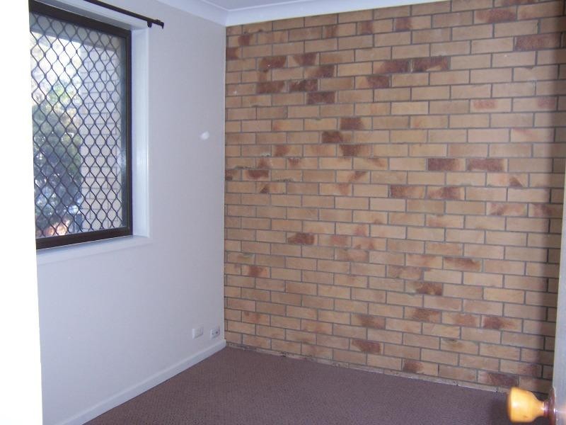 4/13 Blackwood Road, Logan Central QLD 4114