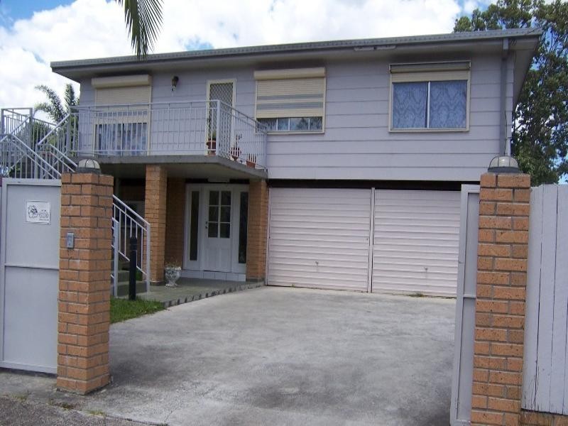 100 Bardon Road, Kingston QLD 4114