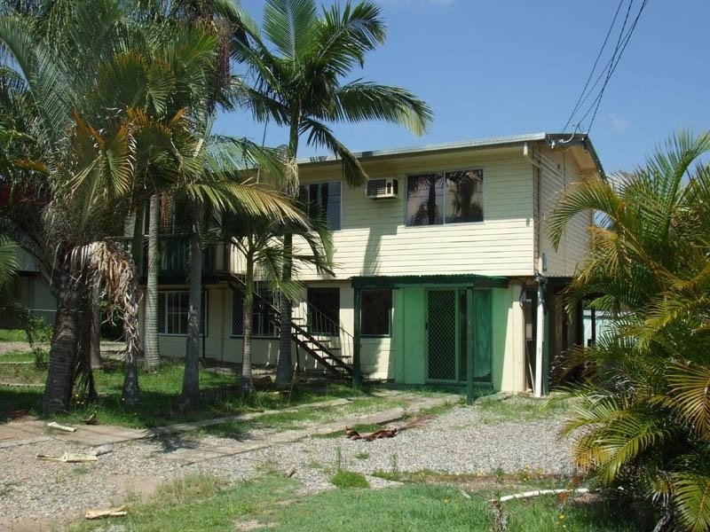 6 Greenwood Street, Kingston QLD 4114