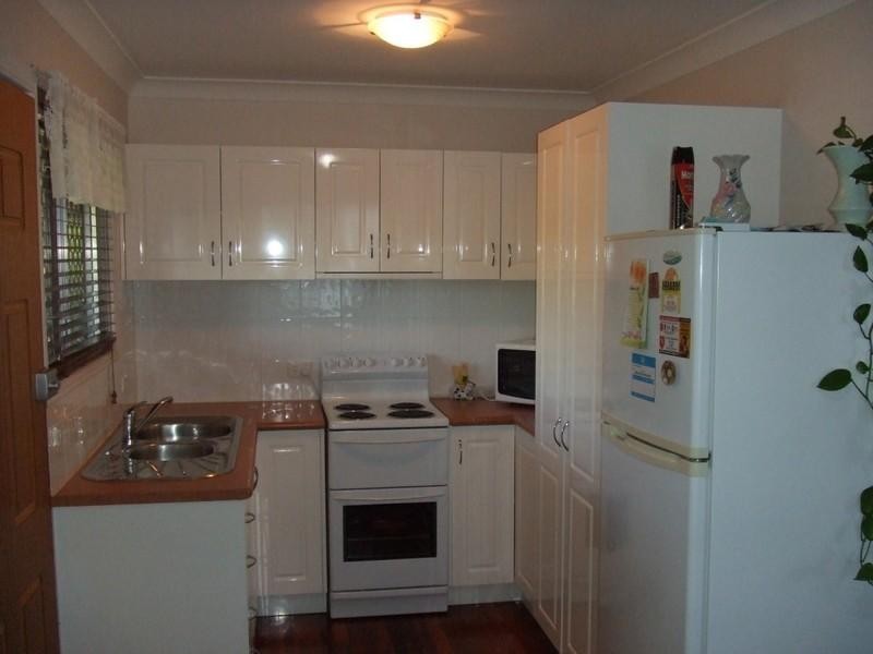 15 Margarette, Logan Central QLD 4114