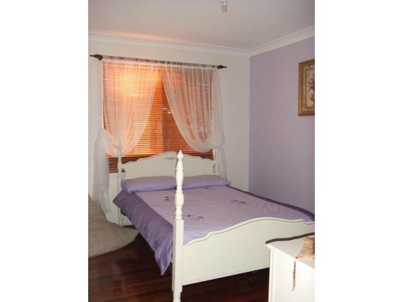 15 Margarette, Logan Central QLD 4114