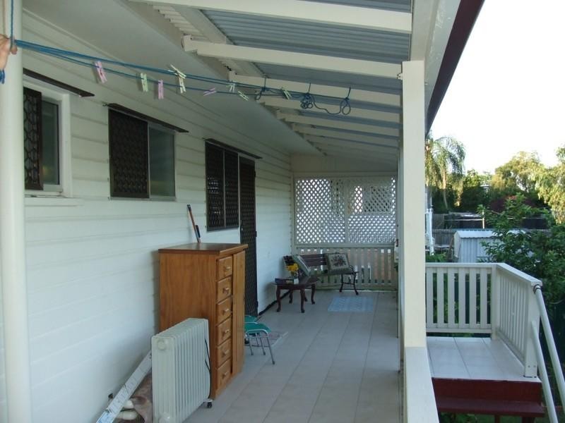 15 Margarette, Logan Central QLD 4114