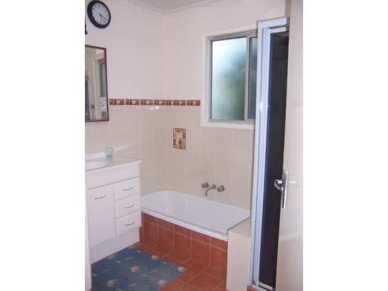 35 Coral Street, Loganlea QLD 4131