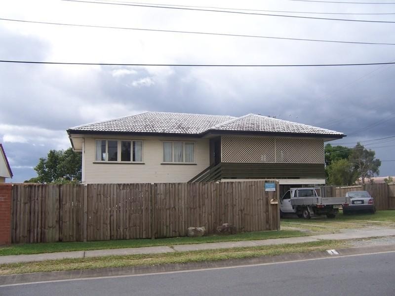 1 Fairdale Street, Woodridge QLD 4114
